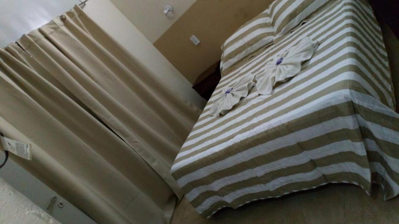 Hotel Nuevo Fatica วิญาการ์ลอสปาซ ภายนอก รูปภาพ